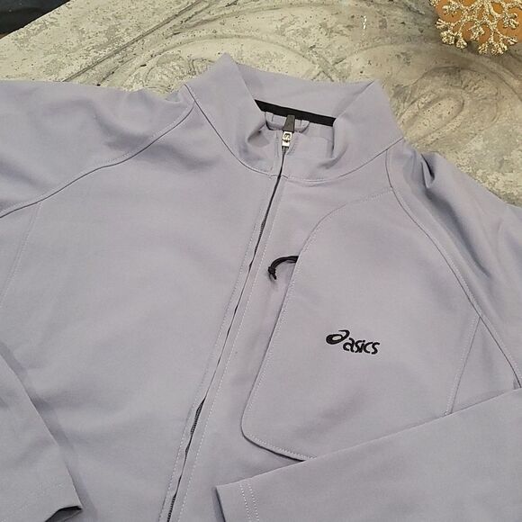 ASICS MEDIUM SIZE SPORT UTILITY GOLF WIND BREAKER - Picture 2 of 6